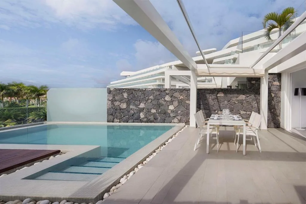 Villa de 1 dormitorio con piscina privada (2 adultos + 1 niño) — Royal Hideaway Corales Suites