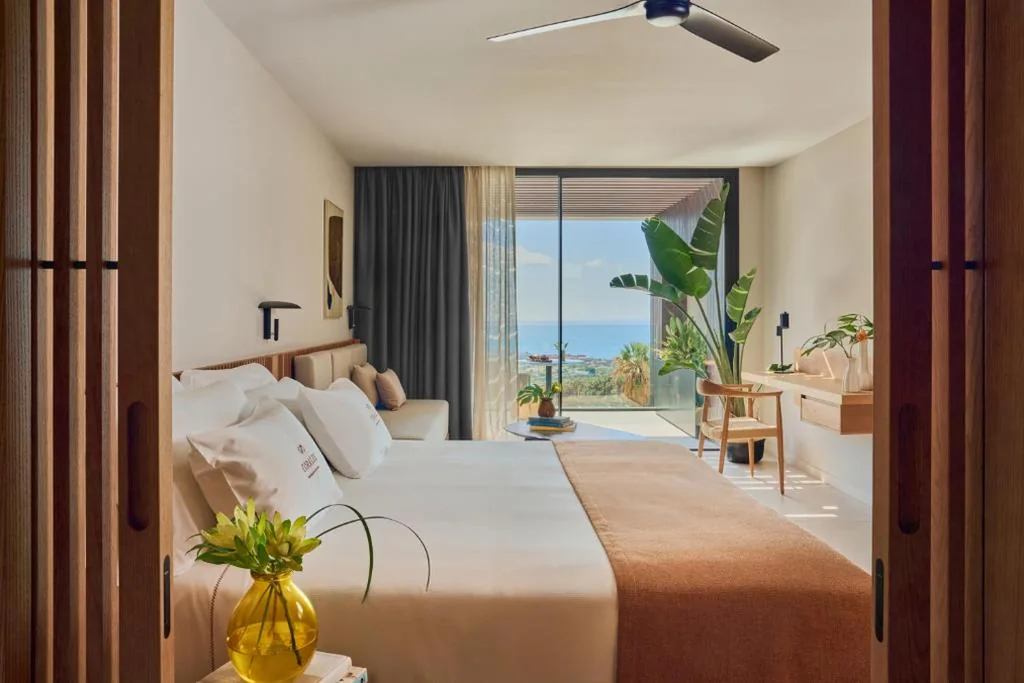 Suite Junior con vistas al mar — Royal Hideaway Corales Villas