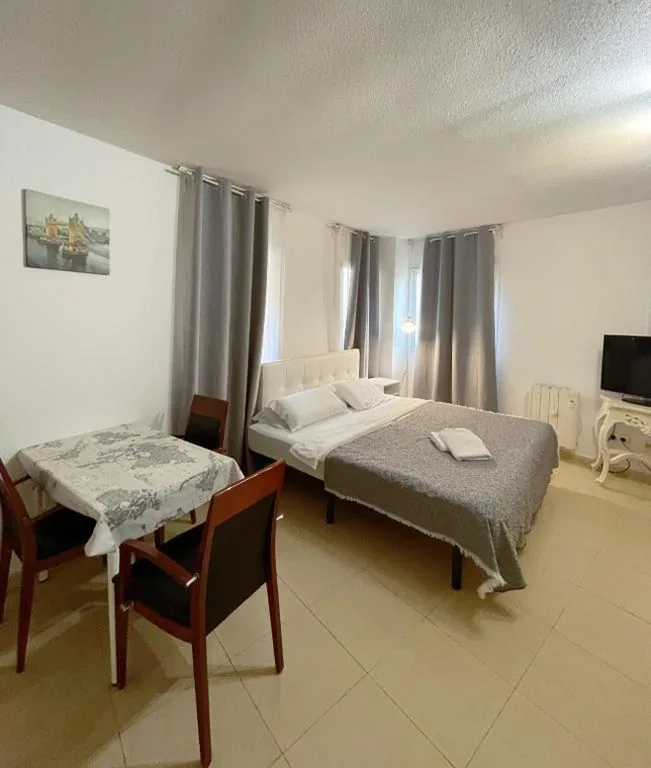 Royal Inn Apartamentos