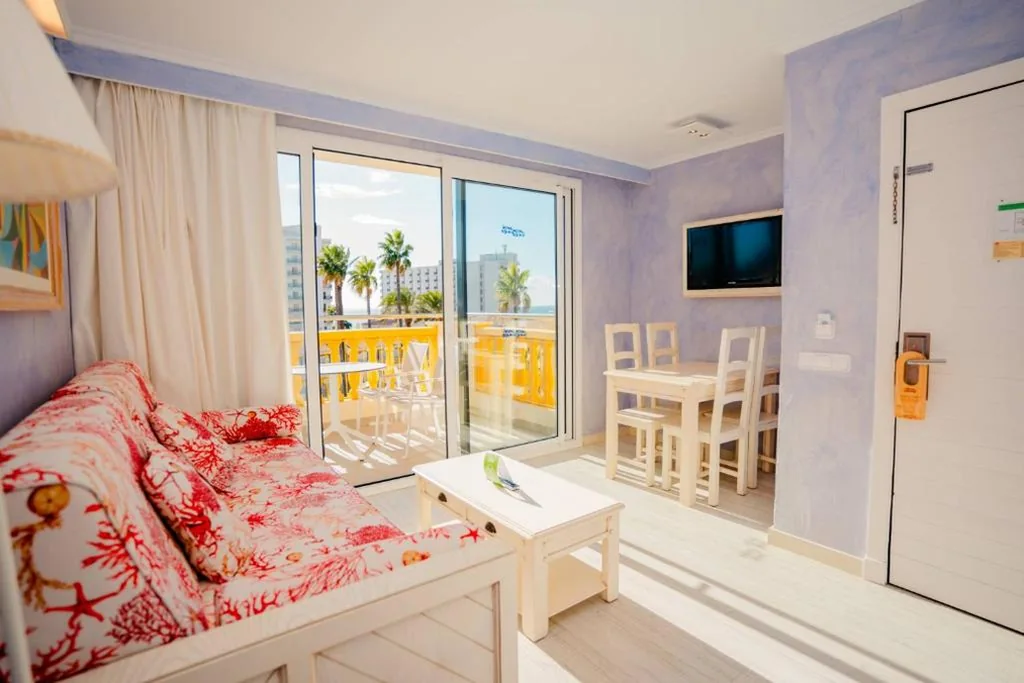 Appartement 1 chambre avec vue sur la piscine — Royal Son Bou Family Club