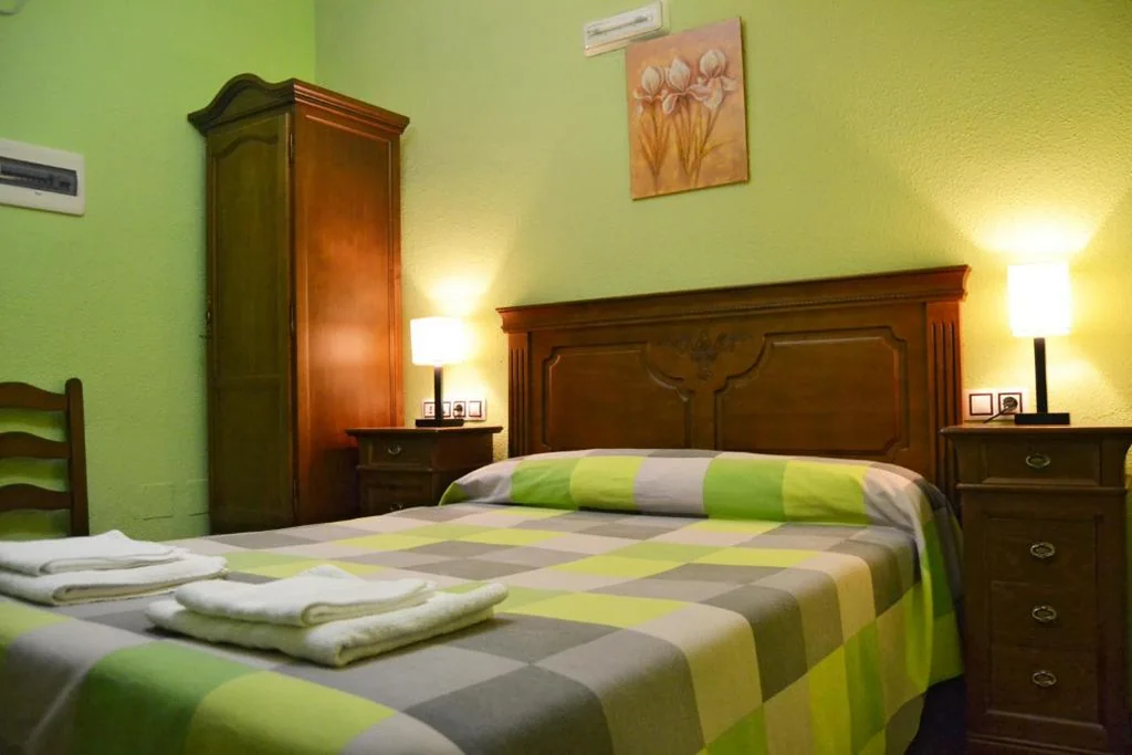 Double Room with Private Bathroom — RURAL EL MAÑo