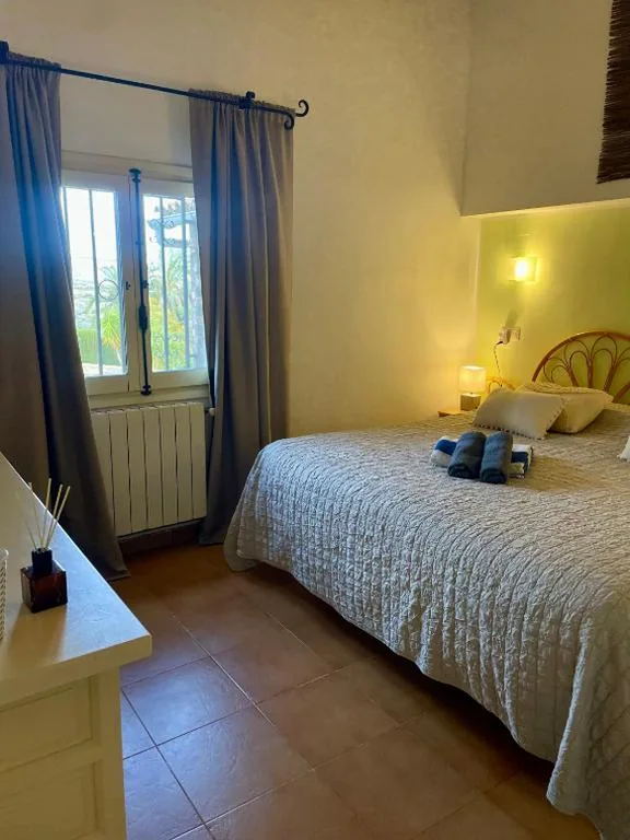 Rustico Appartment 'Olta' in finca, see-and garden side