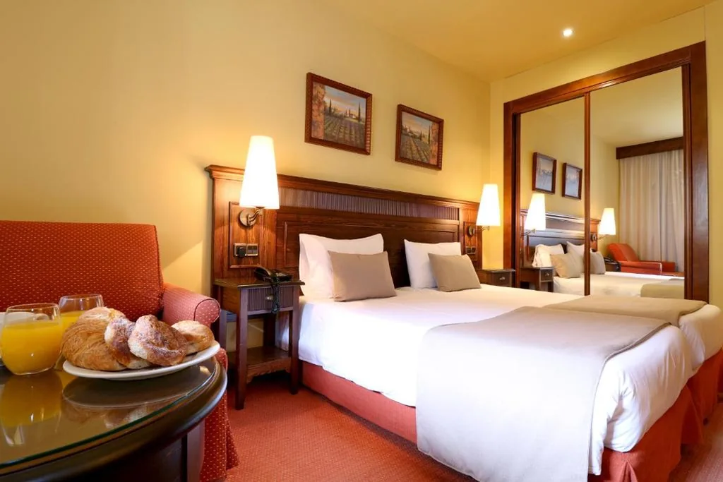 Standard-Doppelzimmer — RVHotels Tuca