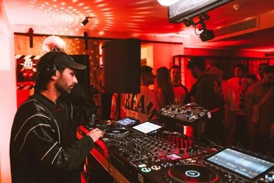 Ryans Lolas Ibiza - Adults Only — foto 5