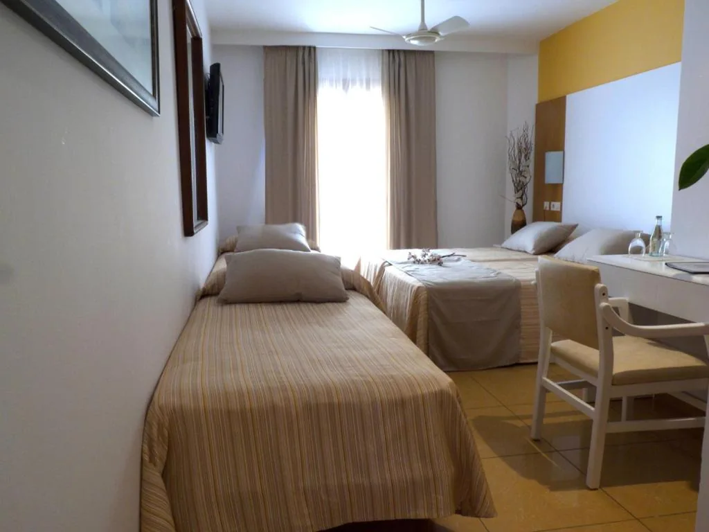 Camera quadrupla — Sagitario Hostal Ciutadella