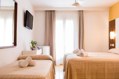 Sagitario Hostal Ciutadella — foto 8