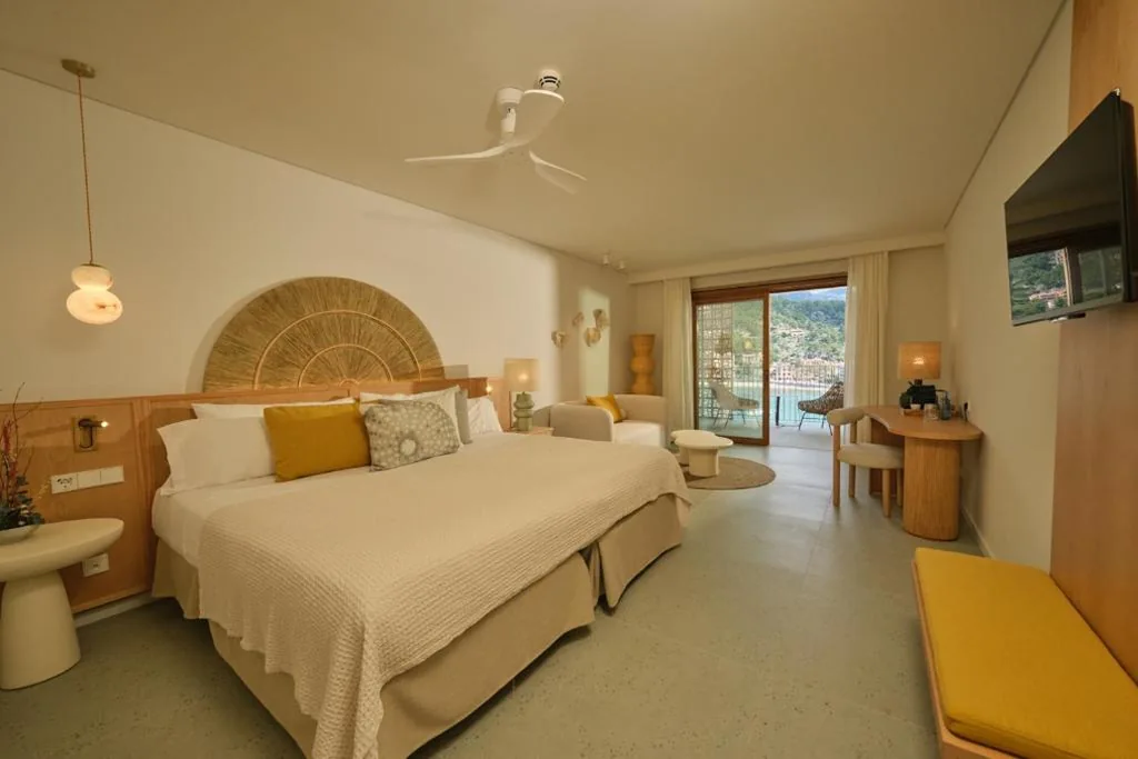 Camera Deluxe con vista sul mare — Salino Port Soller-Adults Only