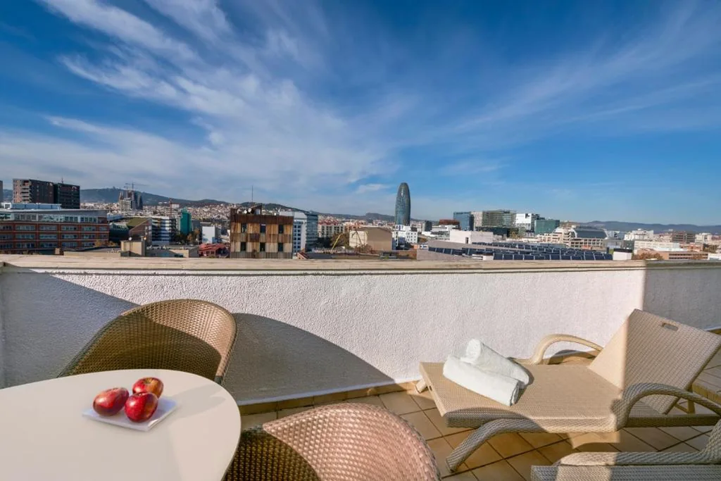 Camera Doppia Deluxe con balcone e accesso alla spa — Sallés Hotel Pere IV