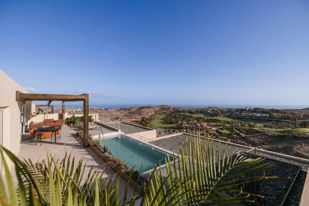 Villa — Salobre Homes