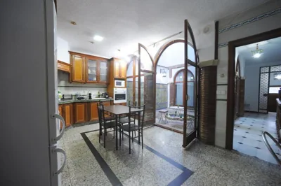 San Basilio´s Red House — foto 3