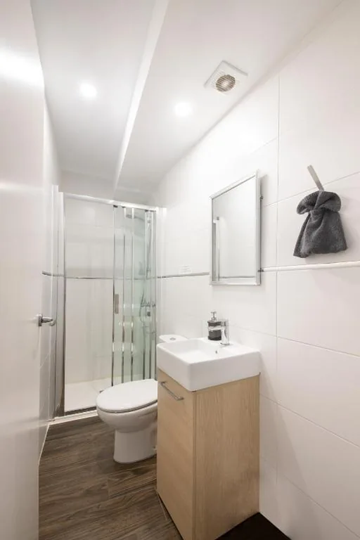 専用バスルーム付きシングルルーム — San Juan Guesthouse
