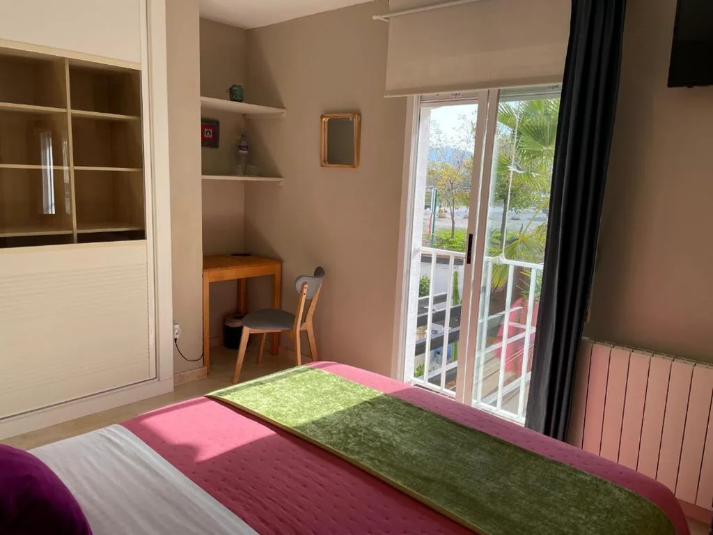 Quarto Duplo Deluxe com cama extra — San Miguel B&B Granada