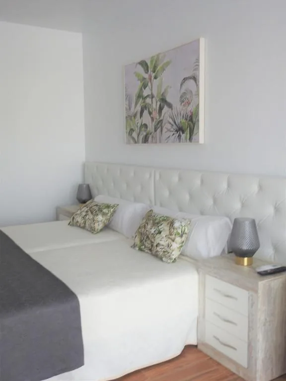 Habitación Doble Superior — Sandra Rooms