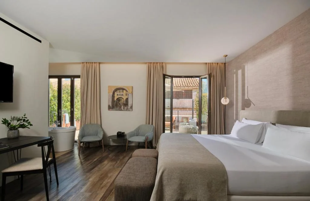 Suite Junior con terraza — Sant Jaume Design Hotel