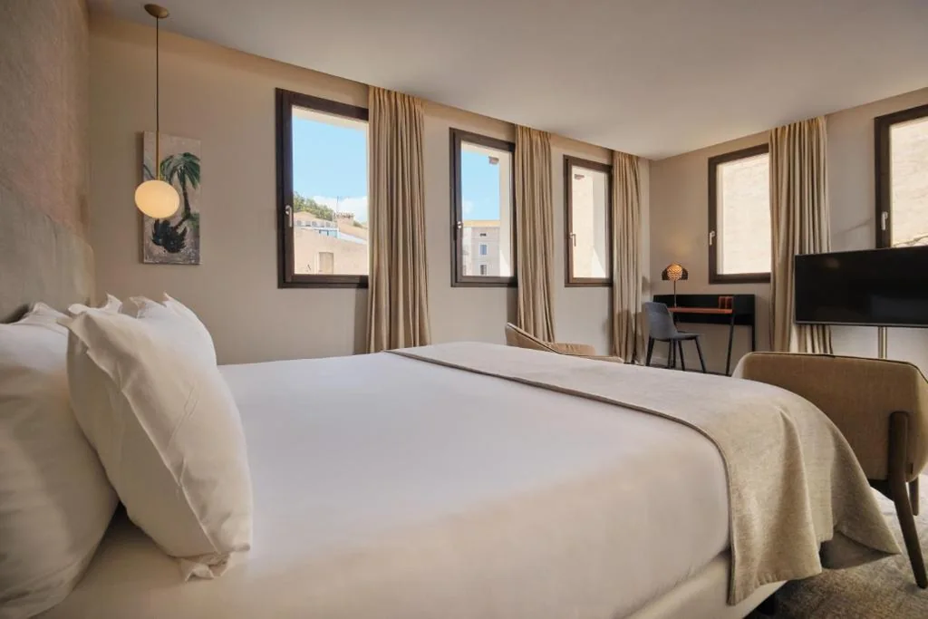 Suite Junior — Sant Jaume Design Hotel