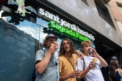 Sant Jordi Hostels Sagrada Familia — foto 9
