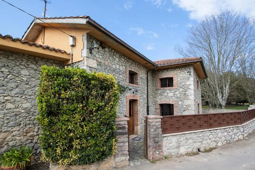 Casa de 4 dormitorios — Santa Barbora, casa a 3 km de la playa