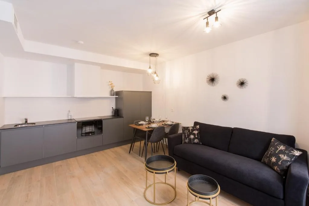 Appartement – Rez-de-chaussée — Santa Catalina Suites Gijón