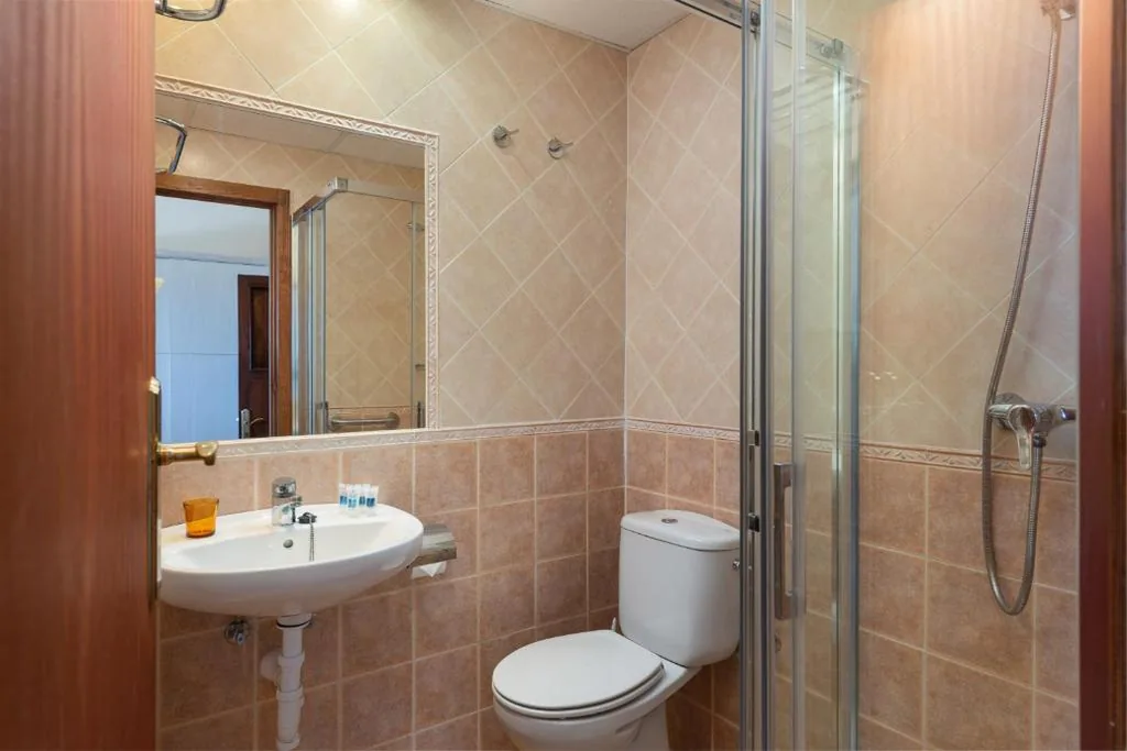 Habitación Doble — Santuari de Cura