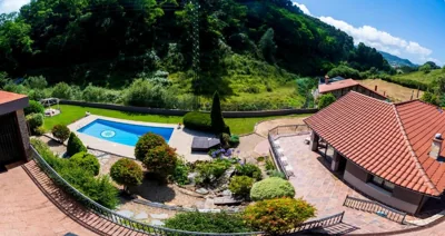 SARREN Villa Pool — foto 12