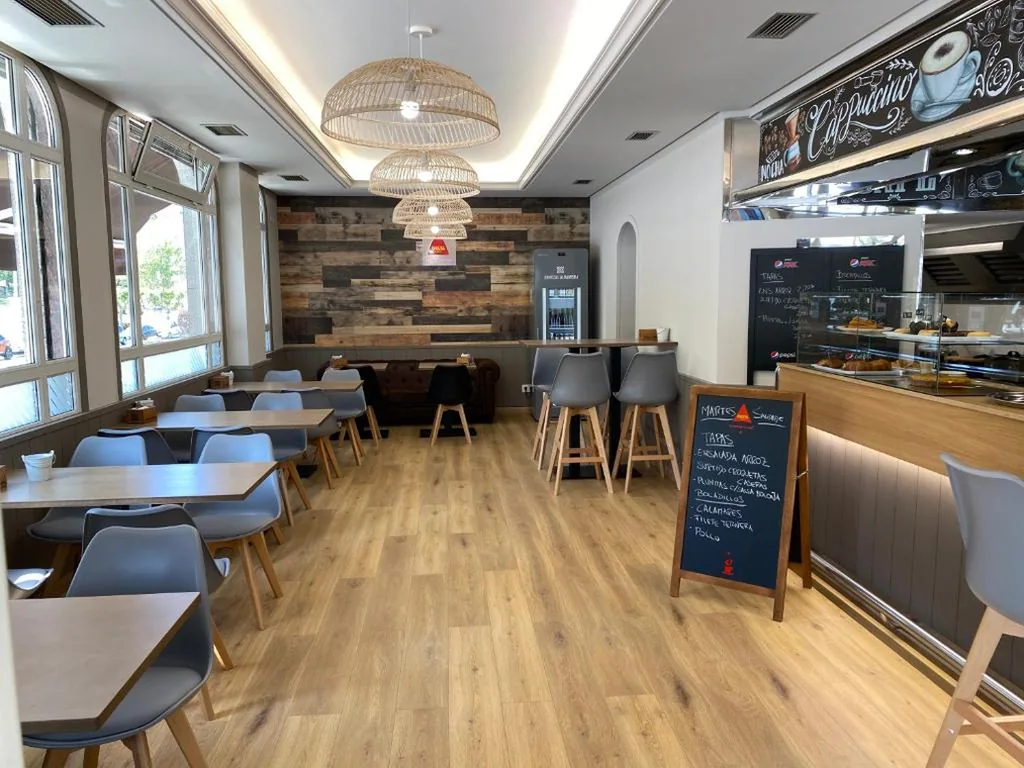 Doppelzimmer — Saudade Hostal Cafetería