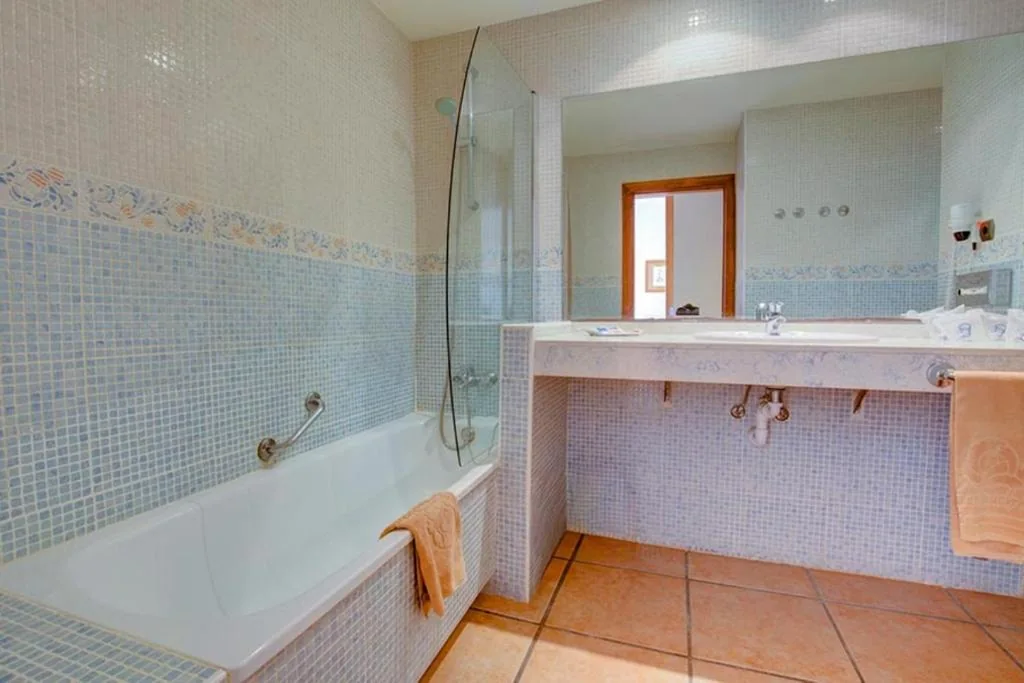 Habitación Familiar (3 adultos + 1 niño) — SBH Club Paraiso Playa