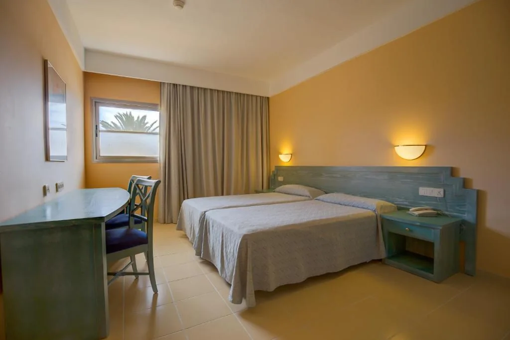 Camera familiare — SBH Costa Calma Beach Resort Hotel