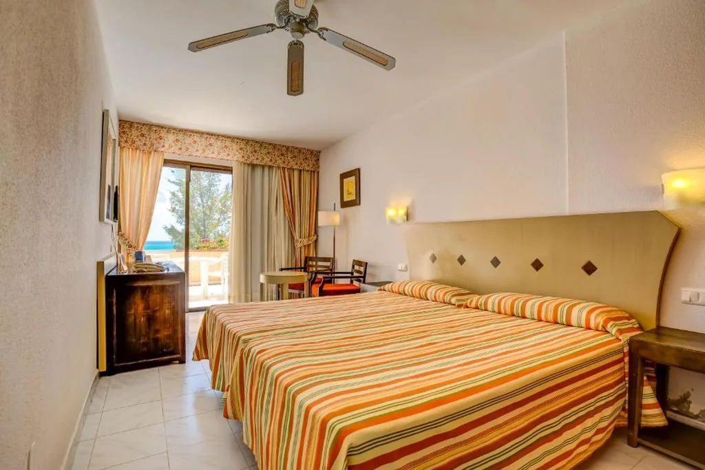 Chambre individuelle avec vue sur la mer (1 adulte) — SBH Taro Beach Hotel