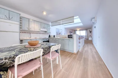 Sea View Colony Club 3 baths 2 bedroms 140m and beachside — foto 5