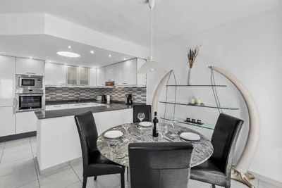 Sea View Villa, Pool & 2 min to Beach — foto 12