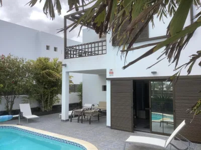 Sea views modern villa for relaxing holidays — foto 10
