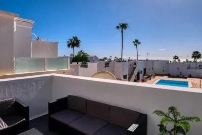 Sea Waves Lanzarote- 500m from Playa Grande, Pool and Terrace By Lanzarote Vacation Homes — foto 9