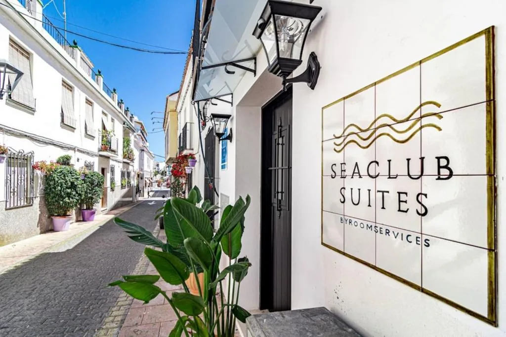 Apartamento de 1 quarto com varanda — Seaclub Suites Complex Listings