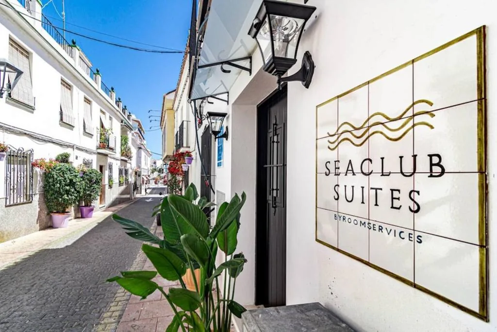 Apartamento de 1 quarto com varanda — Seaclub Suites Complex Listings