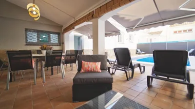 SeaHomes Vacations - Villa Chill & Pool 200m Beach — foto 5