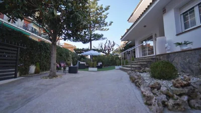 SeaHomes Vacations - Villa Chill & Pool 200m Beach — foto 7