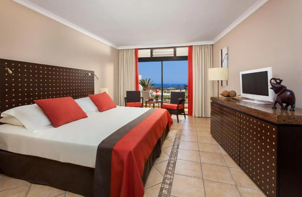 Deluxe Doppelzimmer mit Meerblick – 2 Betten — Seaside Sandy Beach