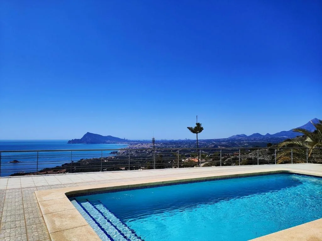 Villa — Seaview 6br villa with private pool