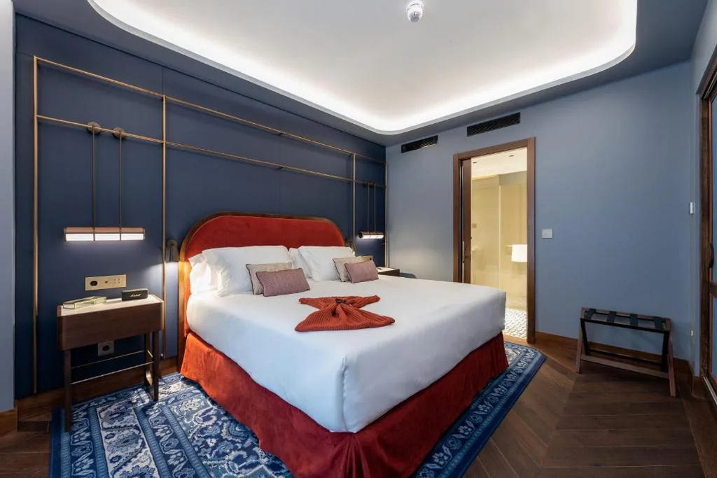 Suite Junior con balcón — Seda Club Hotel - Small Luxury Hotels