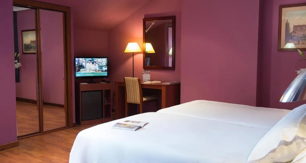 Habitación Doble con acceso al spa - 1 o 2 camas — Segovia Sierra de Guadarrama