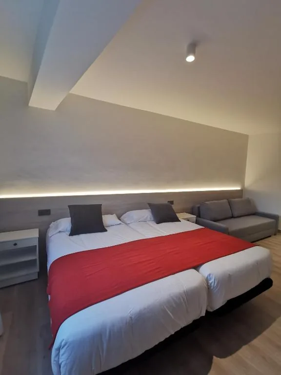 Dreibettzimmer — Seijo