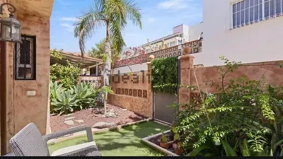 Semi-detached villa sea views, huge terrace, close beach — photo 9