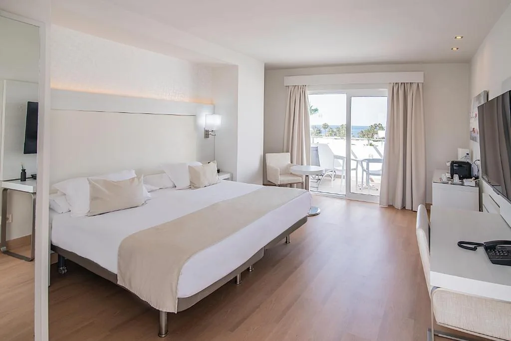 Habitación Doble Select — SENTIDO Aequora Lanzarote Suites