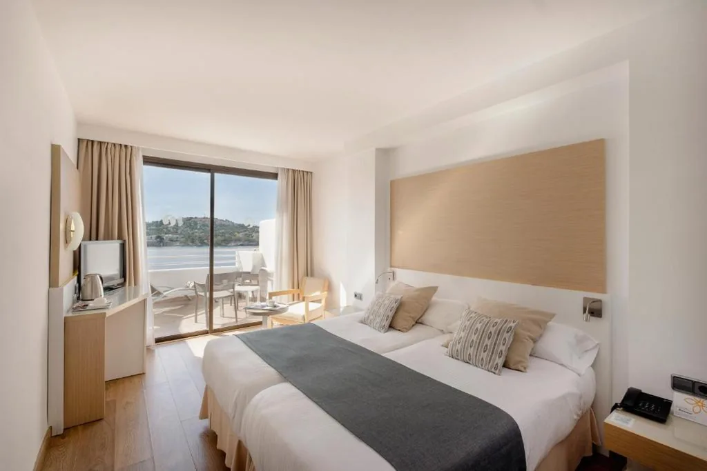 Habitación Doble con vistas al mar — Sentido Fido Punta del Mar Hotel & Spa - Adults Only