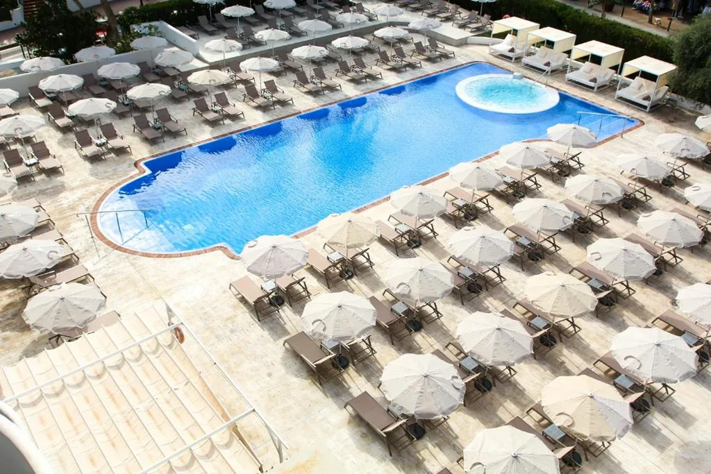 Chambre Double avec vue sur la piscine — Sentido Fido Tucan - Adults Only