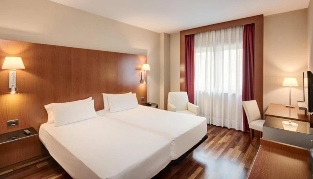 Camera Doppia con Letti Singoli e Letto Supplementare — Sercotel AB Arganda