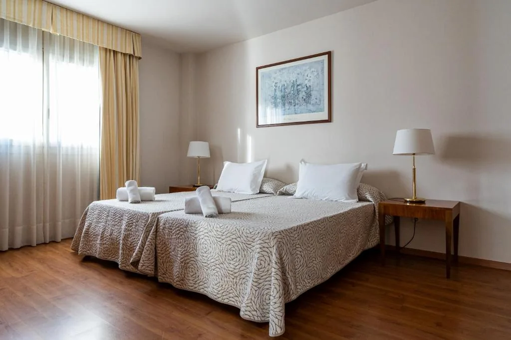 Vierpersoonskamer — Sercotel Avenida Almería