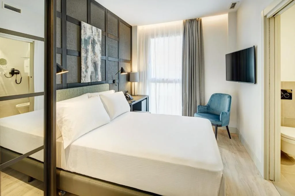 Basic-Doppelzimmer — Sercotel Ayala