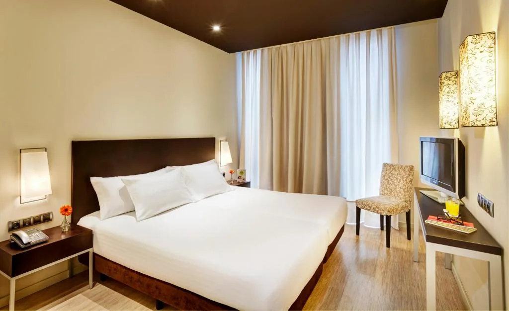 Habitación Doble - 2 camas — Sercotel Boulevard Vitoria-Gasteiz