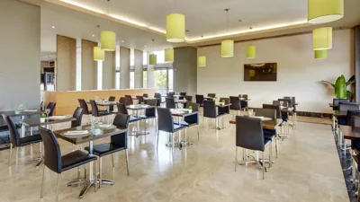 Sercotel Ciutat de Montcada — 写真 3